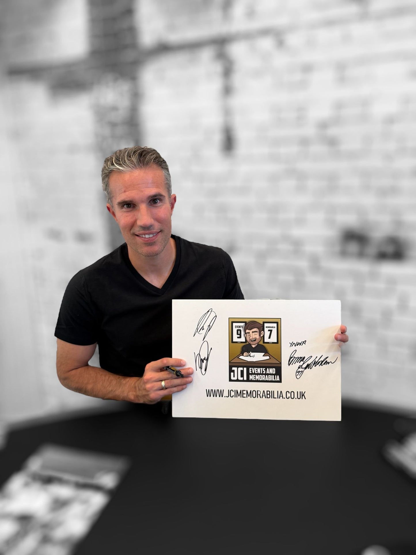 Robin Van Persie Hand signed 16X12 FUT Card
