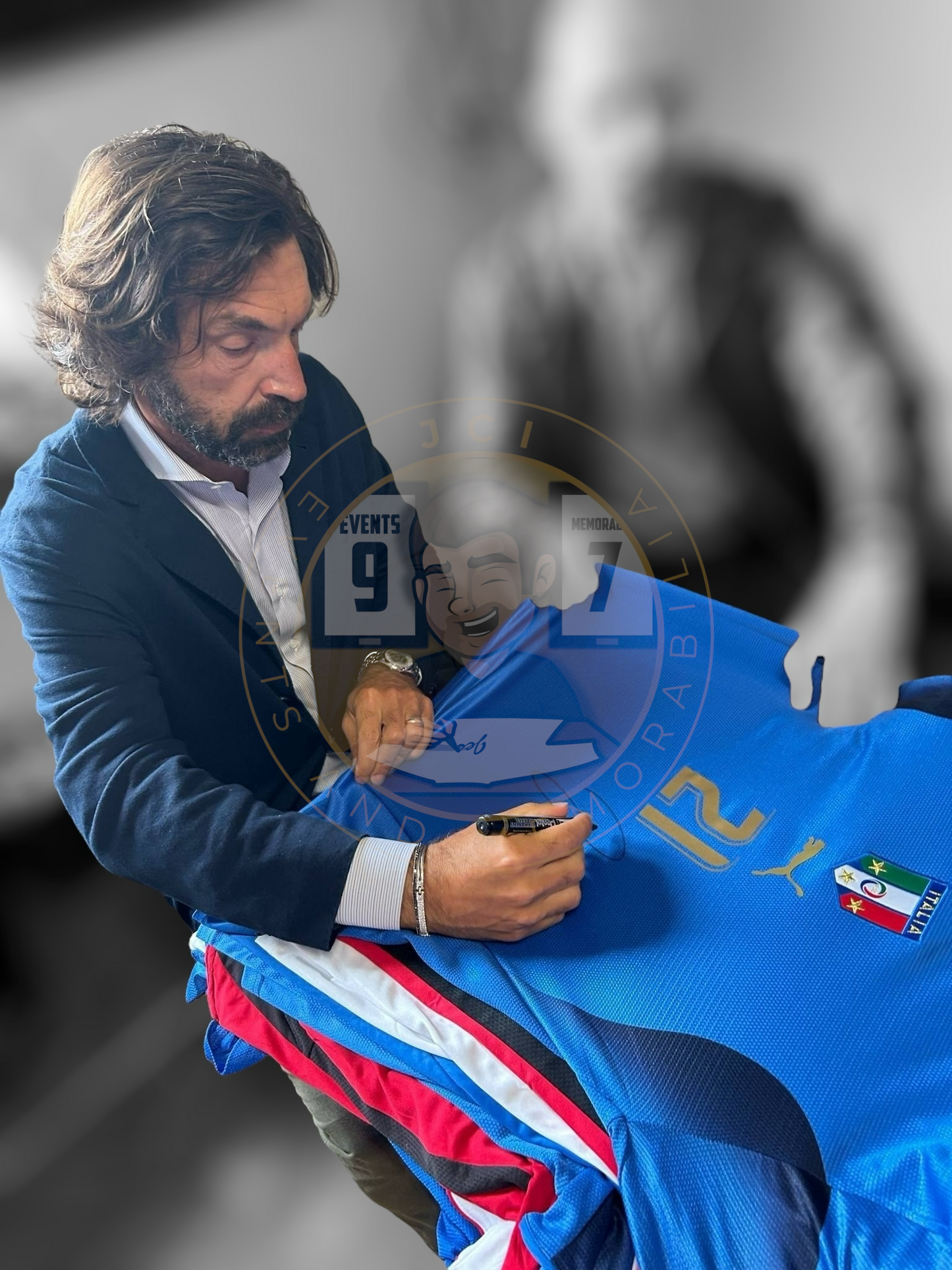 Andrea Pirlo hand signed Italy 2006 shirt