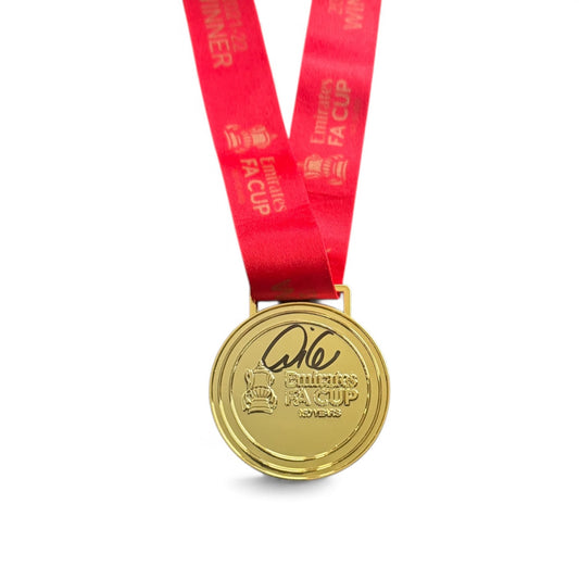 Thiago Alcantara hand signed 21/22 FA Cup Medal