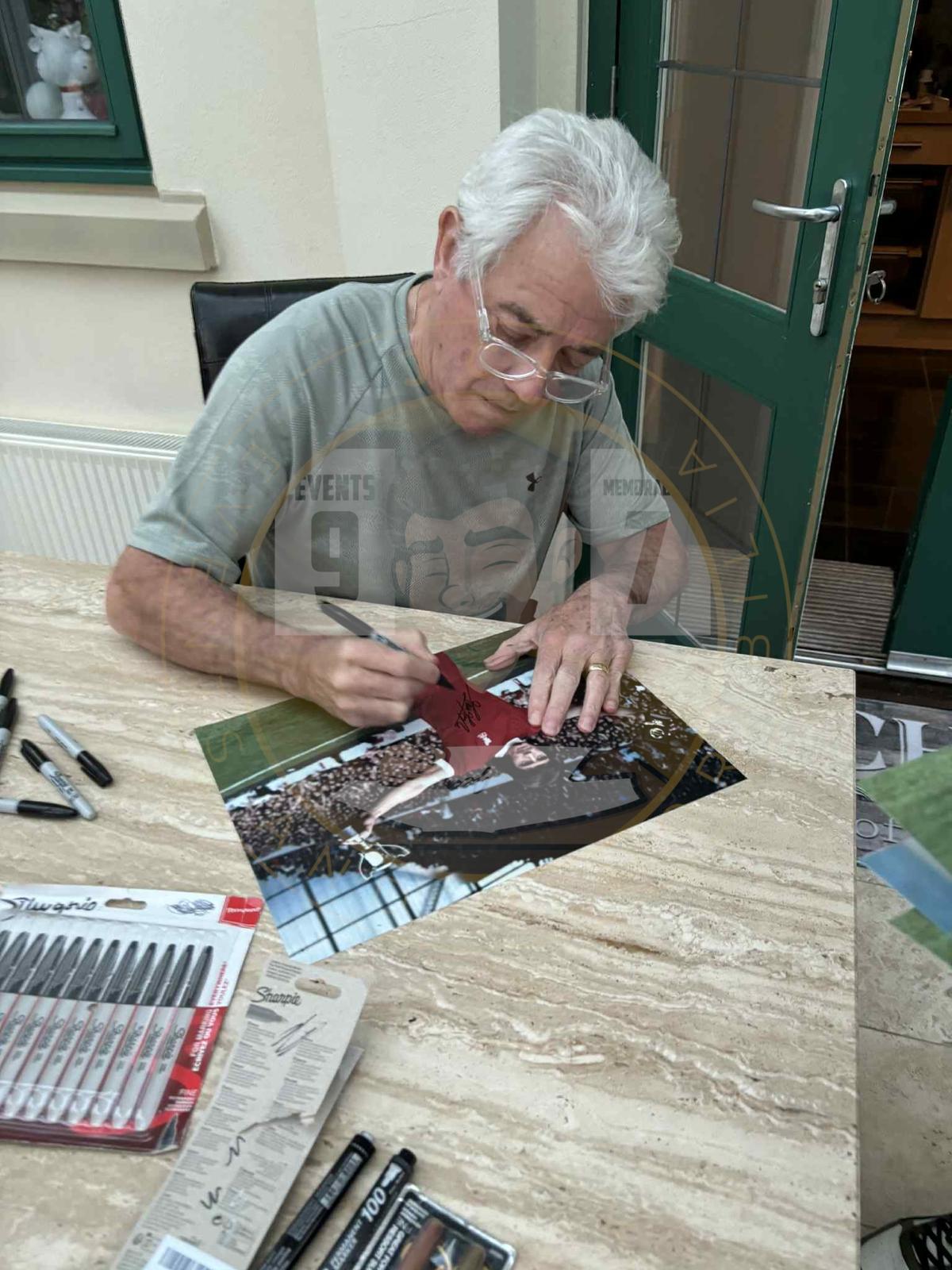 Kevin Keegan Hand Signed 16x12 Image