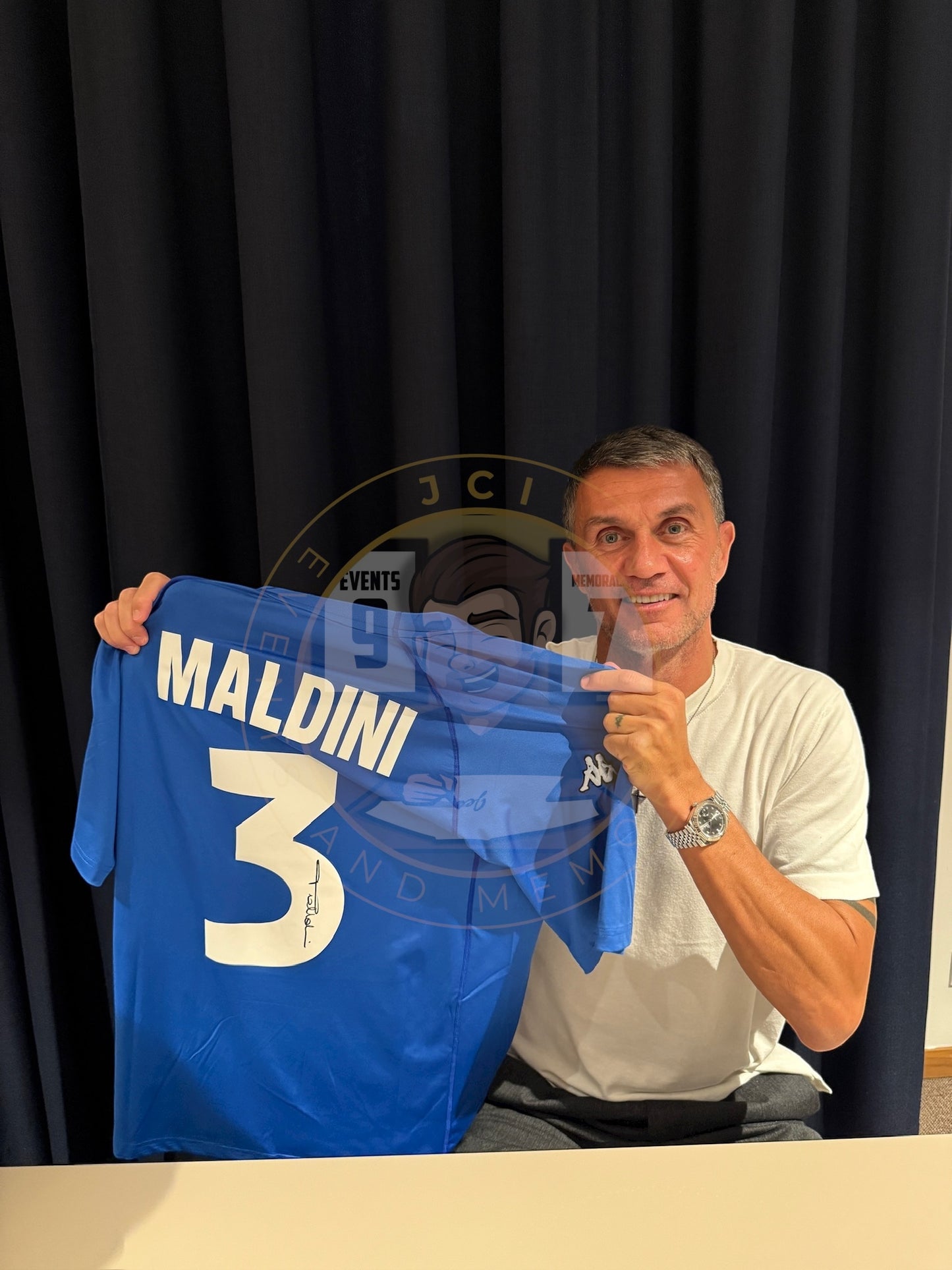 Paolo Maldini hand signed Italy Shirt