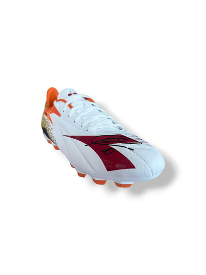 Francesco Totti Hand signed Diadora Boot