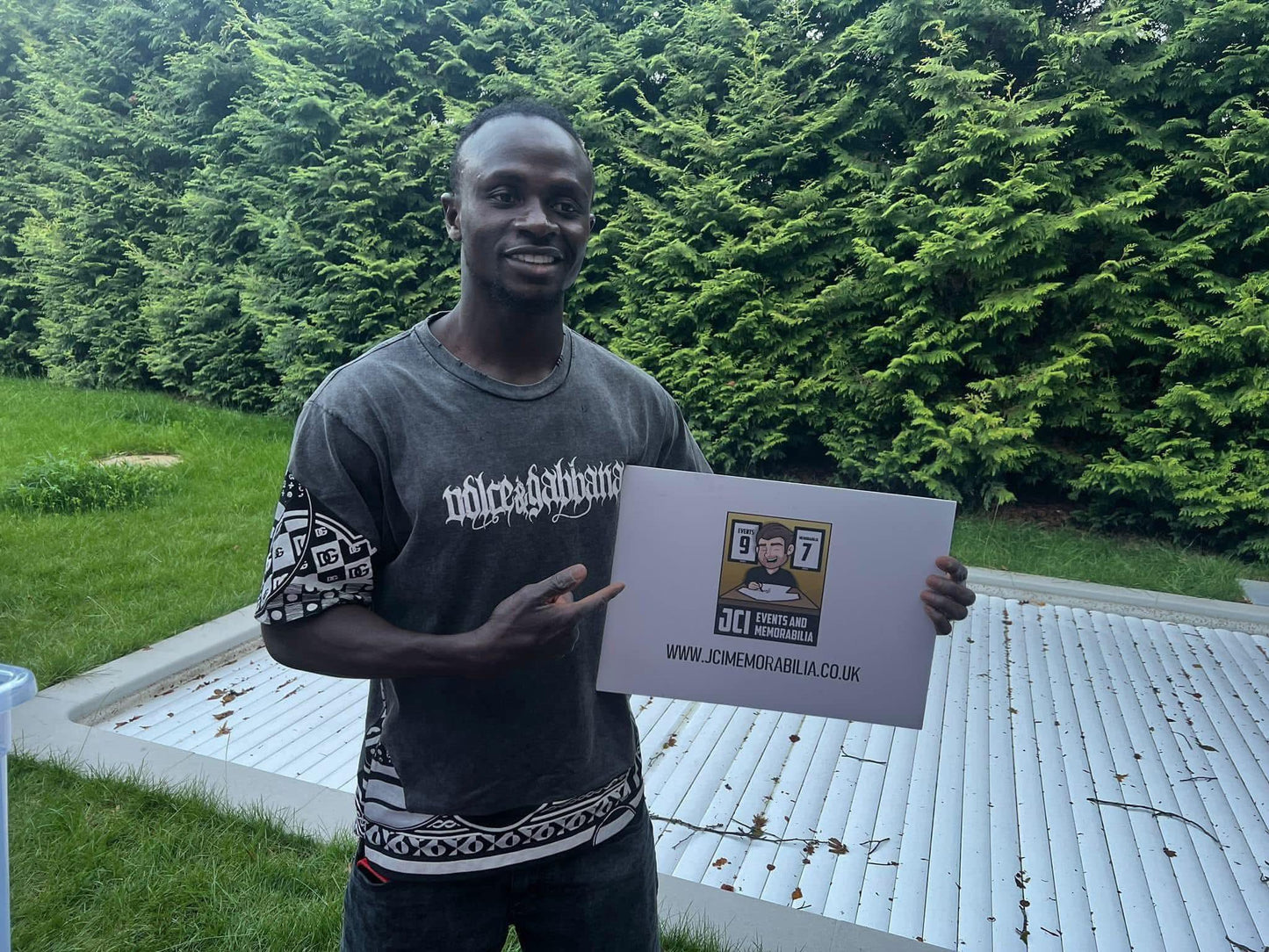 Sadio Mane hand signed 20/21 home shirt